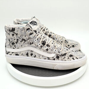 Vans Women's Sneakers in Black and White